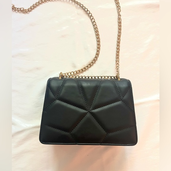 NWOT Faux leather studded bag - Picture 5 of 6